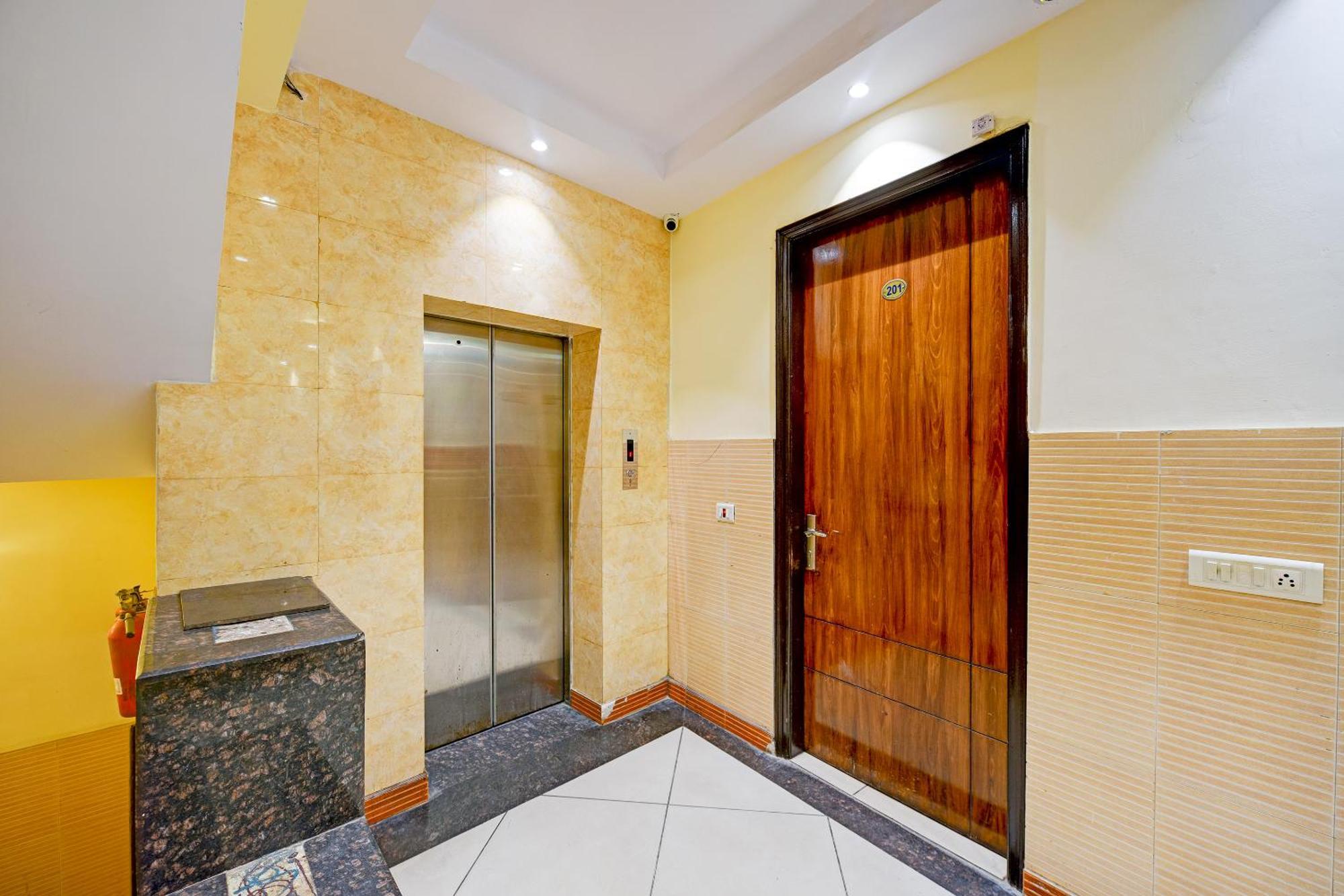 Hotel Le Grand - Walk-In From Rk Ashram Metro Station New Delhi Eksteriør billede