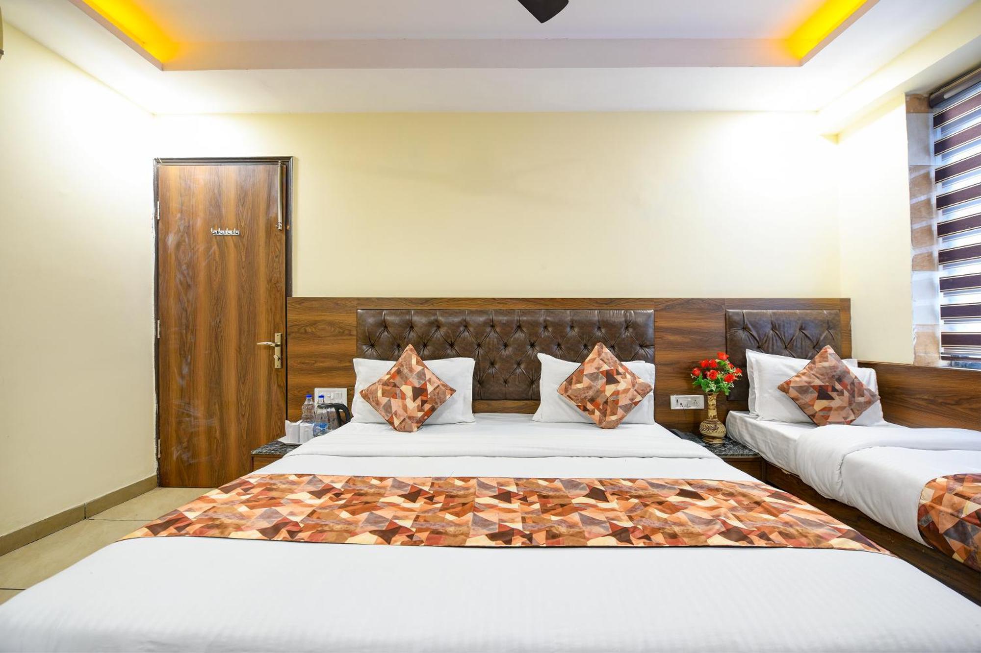 Hotel Le Grand - Walk-In From Rk Ashram Metro Station New Delhi Eksteriør billede
