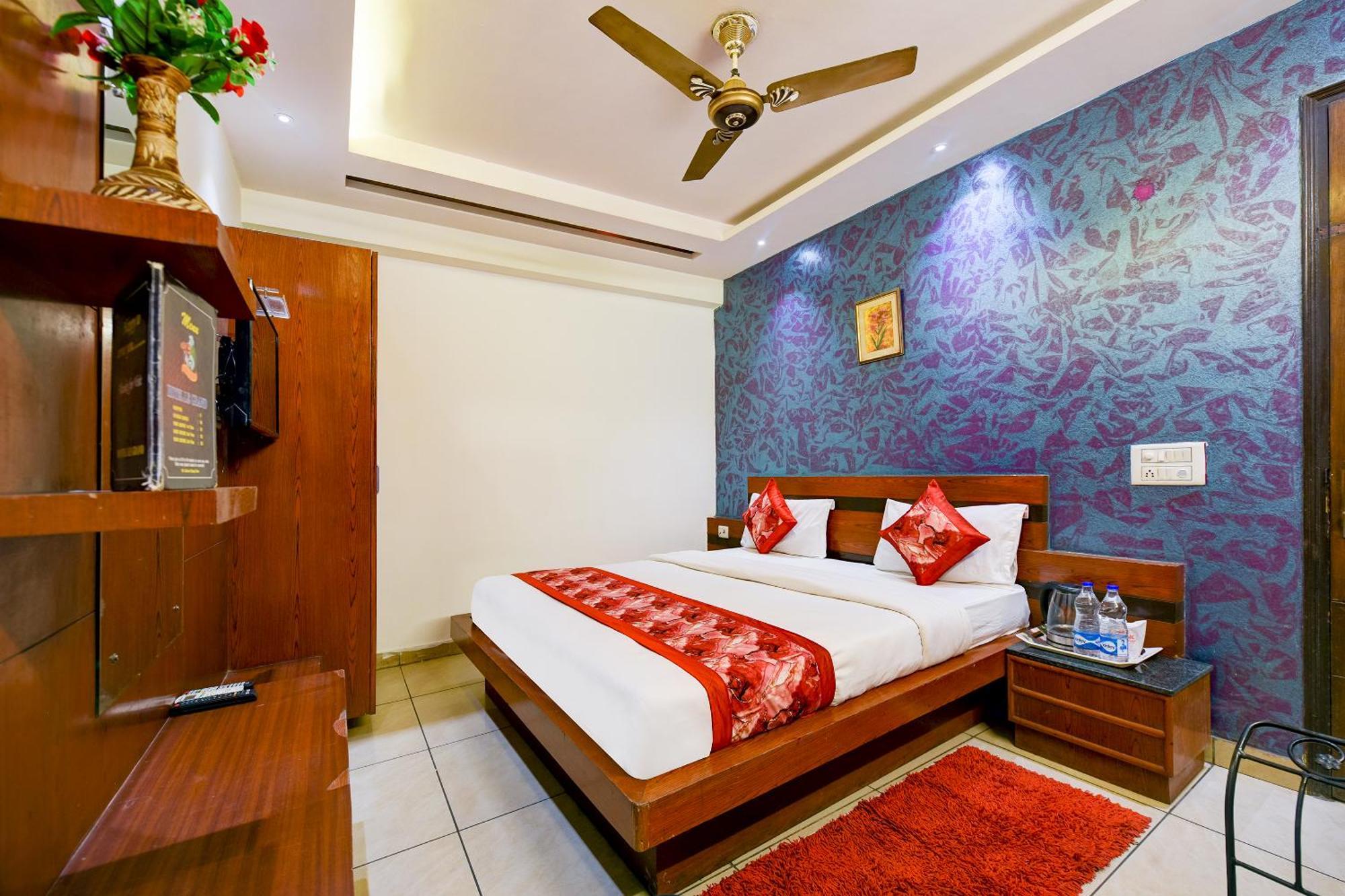 Hotel Le Grand - Walk-In From Rk Ashram Metro Station New Delhi Eksteriør billede