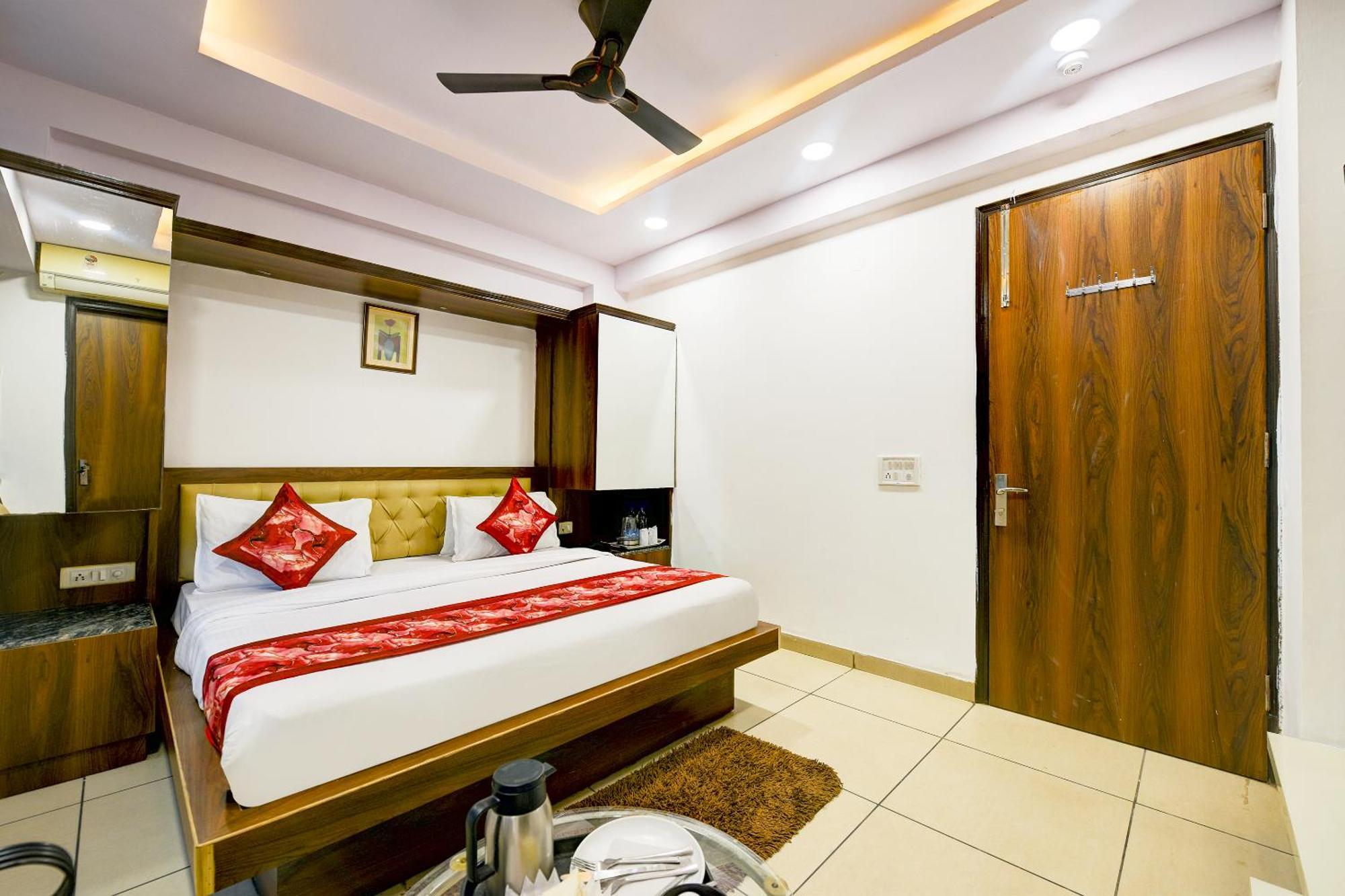 Hotel Le Grand - Walk-In From Rk Ashram Metro Station New Delhi Eksteriør billede